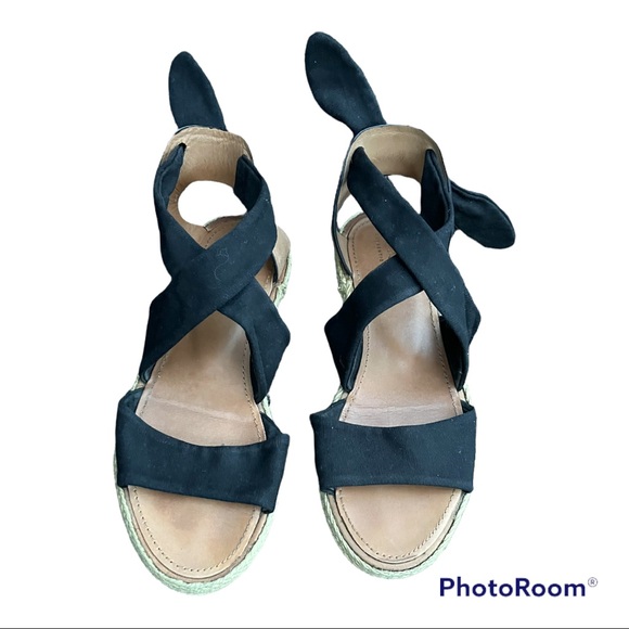 SeAvees Women’s black tie sandals size 7 - Picture 1 of 8